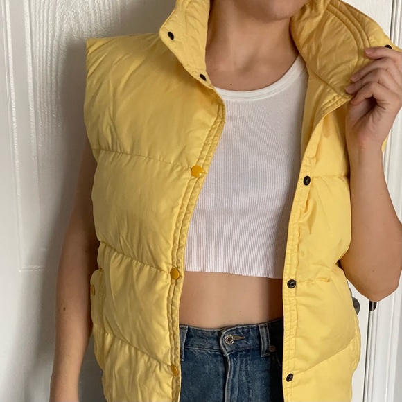 VINTAGE YELLOW VEST - Picture 2 of 3